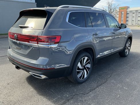 New 2026 Volkswagen Atlas SEL image 7