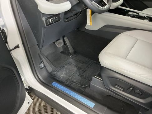 New 2026 Ford Explorer Platinum w/ LUX Leather Package image 18