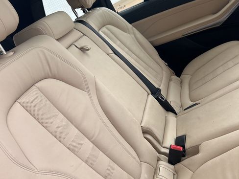 Used 2021 BMW X7 xDrive40i w/ Premium Package 2 image 21