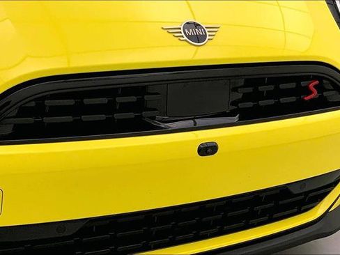 Certified 2025 MINI Cooper S image 29