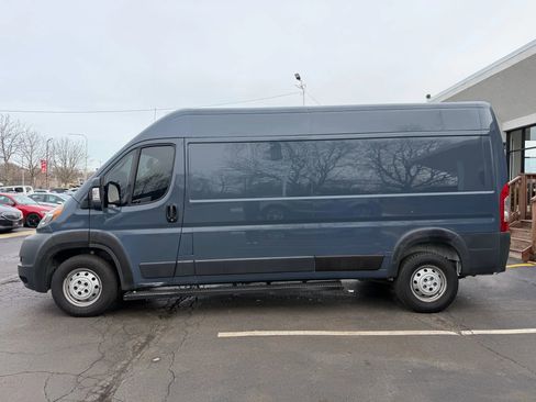 Used 2018 RAM ProMaster 2500 image 4