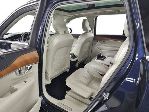Used 2019 Volvo XC90 T6 Inscription w/ Advanced Package AWD/4WD image 32
