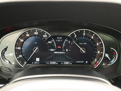 Used 2019 BMW M550i xDrive image 18