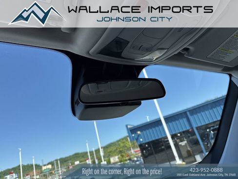 Used 2022 Jeep Renegade Latitude AWD/4WD image 16