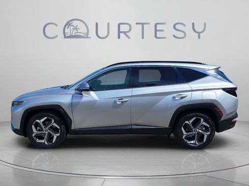 Certified 2024 Hyundai Tucson Limited FWD image 2