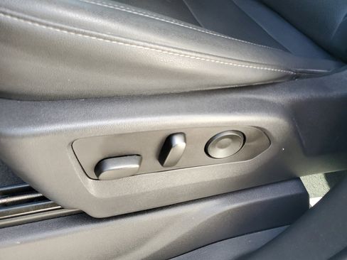 Used 2023 GMC Sierra 1500 SLT w/ SLT Premium Package image 23