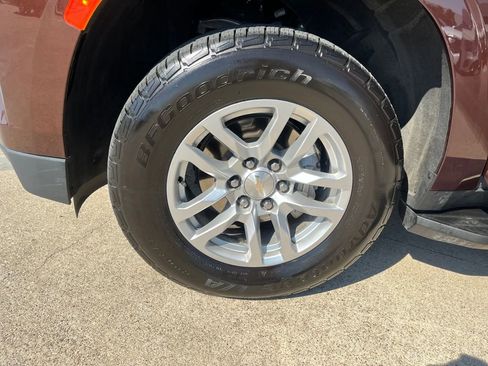 Used 2023 Chevrolet Tahoe LT image 32