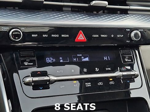 Certified 2024 Kia Carnival SX Prestige image 19