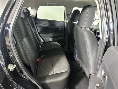 Used 2024 Mitsubishi Outlander Sport LE image 27