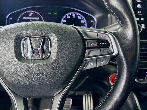 Used 2019 Honda Accord Sport image 14