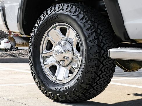 Used 2018 RAM 2500 Tradesman w/ Chrome Appearance Group image 54