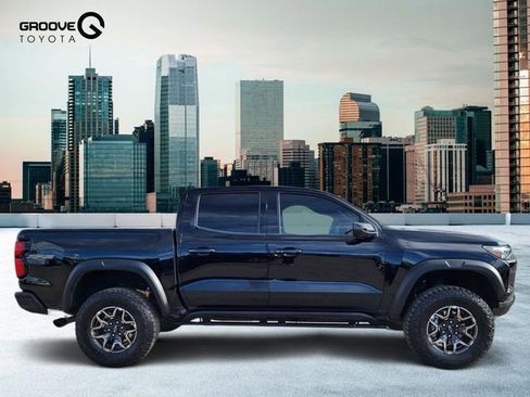 Used 2023 Chevrolet Colorado ZR2 w/ ZR2 Convenience Package III AWD/4WD image 7