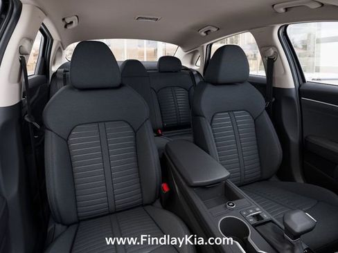 New 2026 Kia K5 LXS image 34
