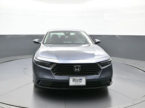 Certified 2023 Honda Accord EX image 2