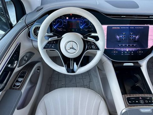 New 2026 Mercedes-Benz EQS 400 4MATIC SUV image 15
