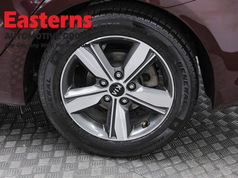 Used 2018 Kia Forte LX w/ LX Popular Package image 33