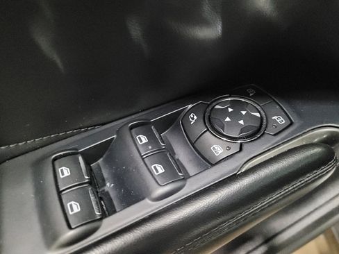 Used 2015 Lincoln MKC AWD w/ Equipment Group 102A Reserve image 27