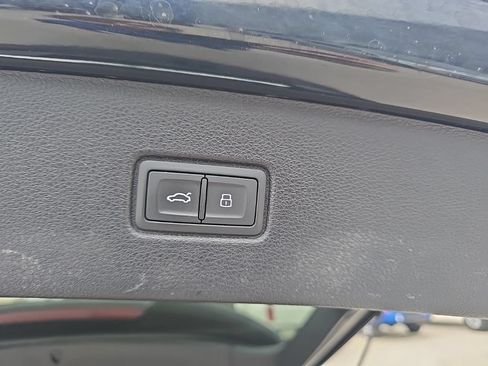 Used 2023 Audi Q7 AWD/4WD image 7