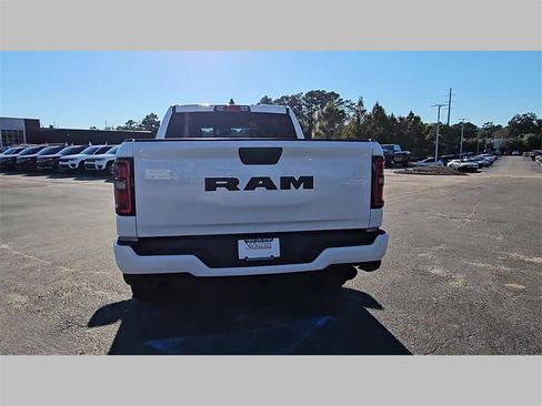 New 2026 RAM 1500 Express image 28