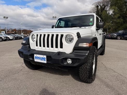 Used 2021 Jeep Wrangler Unlimited Sport image 11