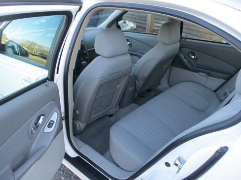 Used 2006 Chevrolet Malibu LT image 17