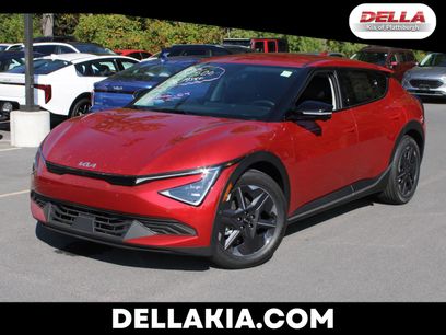 New 2025 Kia EV6 Light w/ Light LR Technology Package