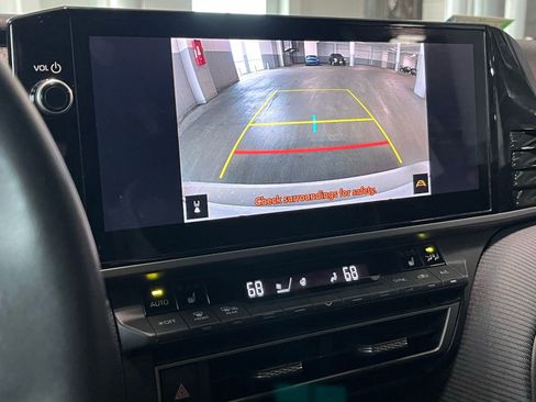 Used 2025 Toyota Camry SE w/ Multimedia Upgrade Package image 21