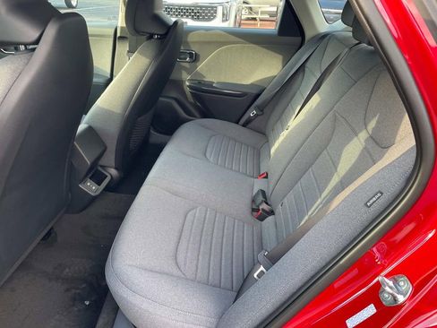 New 2025 Kia K4 EX image 7