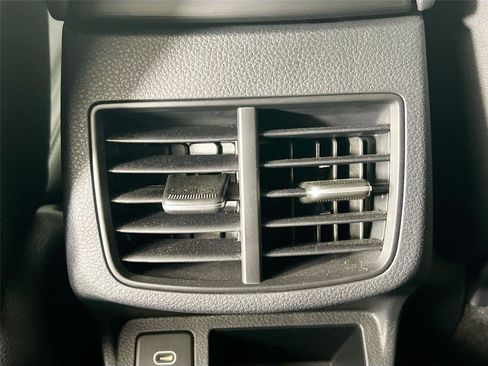 Used 2024 Kia Seltos EX image 27