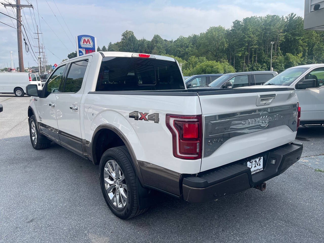 Used 2016 Ford F150 King Ranch w/ Equipment Group 601A Luxury AWD/4WD image 4