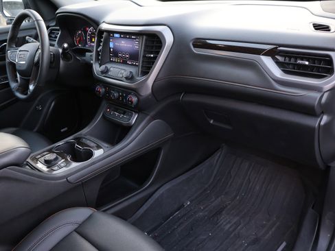Used 2023 GMC Acadia AT4 w/ Technology Package image 10