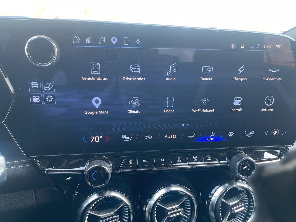 Used 2024 Chevrolet Blazer EV LT AWD/4WD image 25