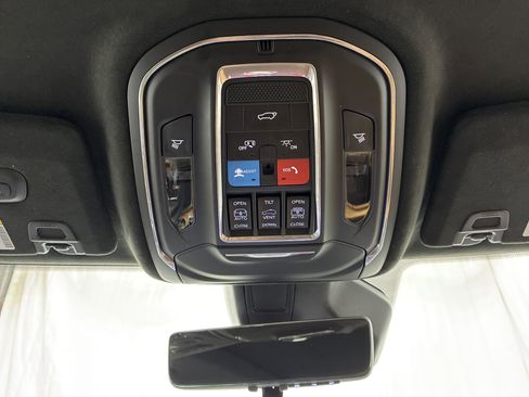 Certified 2025 Jeep Grand Cherokee L Summit AWD/4WD image 22