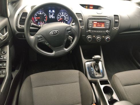 Used 2017 Kia Forte LX FWD image 22