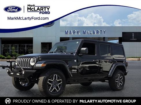 Used 2024 Jeep Wrangler Unlimited Sahara AWD/4WD image 1