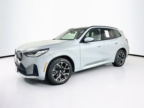 Used 2026 BMW X3 xDrive30i w/ Premium Package AWD/4WD image 3