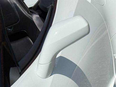 Used 2016 Chevrolet Corvette Z06 w/ 3LZ Preferred Equipment Group image 10