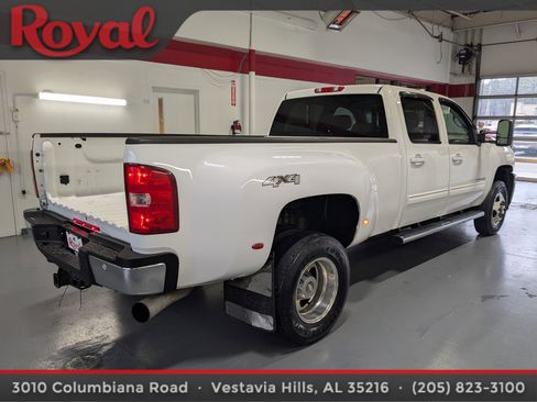 Used 2013 Chevrolet Silverado 3500 LTZ w/ LTZ Plus Package image 4
