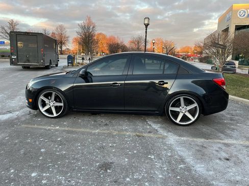 Used 2014 Chevrolet Cruze LS image 13