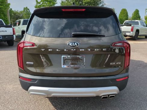 Used 2020 Kia Telluride EX AWD/4WD image 5