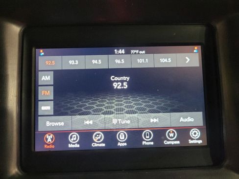 Used 2020 Dodge Charger SXT w/ Blacktop Package RWD image 25