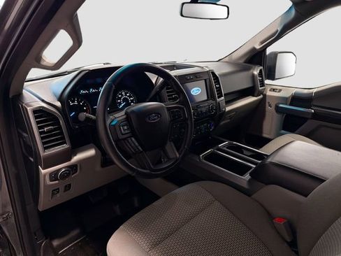 Used 2018 Ford F150 XLT w/ Equipment Group 302A Luxury image 9