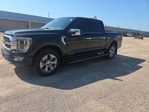 Used 2022 Ford F150 Platinum w/ Equipment Group 701A High AWD/4WD image 4