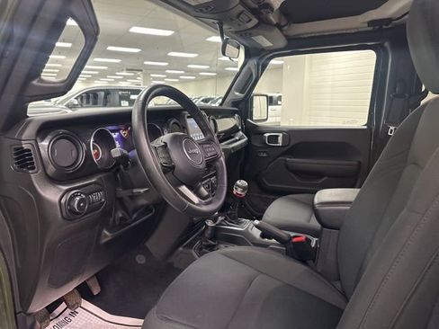 Used 2022 Jeep Wrangler Unlimited Sport image 9