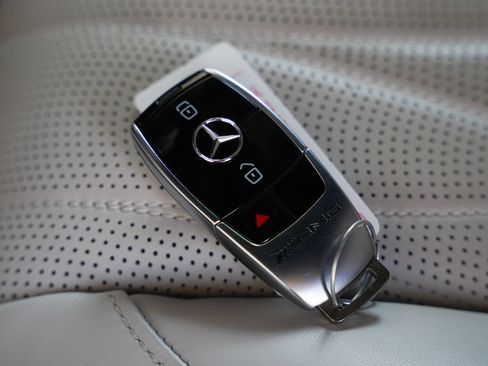 Used 2022 Mercedes-Benz G 63 AMG Squared image 61