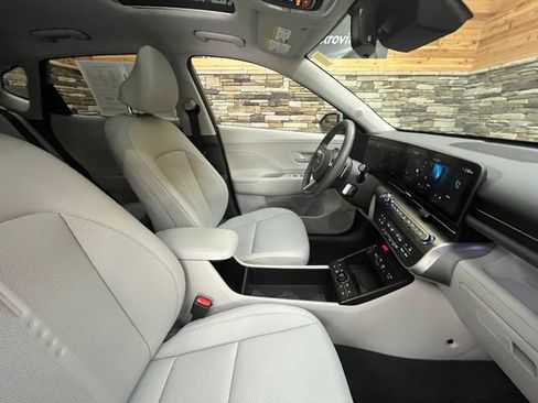 Certified 2024 Hyundai Kona Limited AWD/4WD image 16