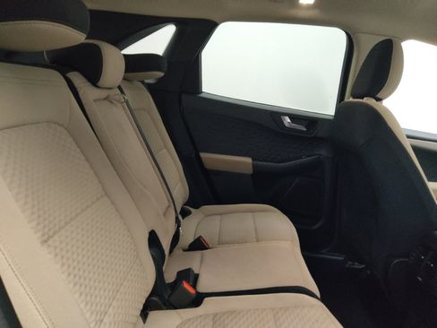 Used 2020 Ford Escape SE FWD image 19