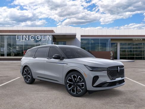 New 2026 Lincoln Nautilus Reserve AWD/4WD image 7