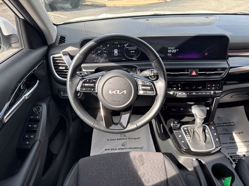 Used 2024 Kia Seltos S AWD/4WD image 28