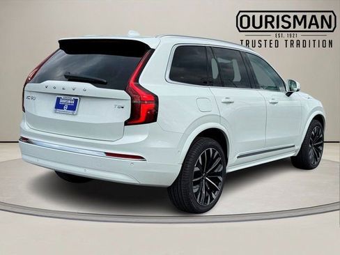 New 2026 Volvo XC90 T8 Ultra image 7